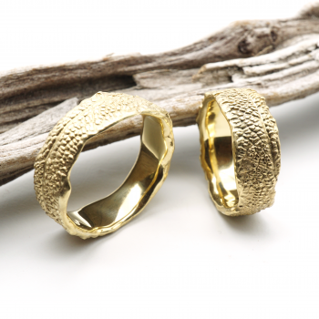 Brandl Trauringe - Structures Collection - Salvia Gelbgold